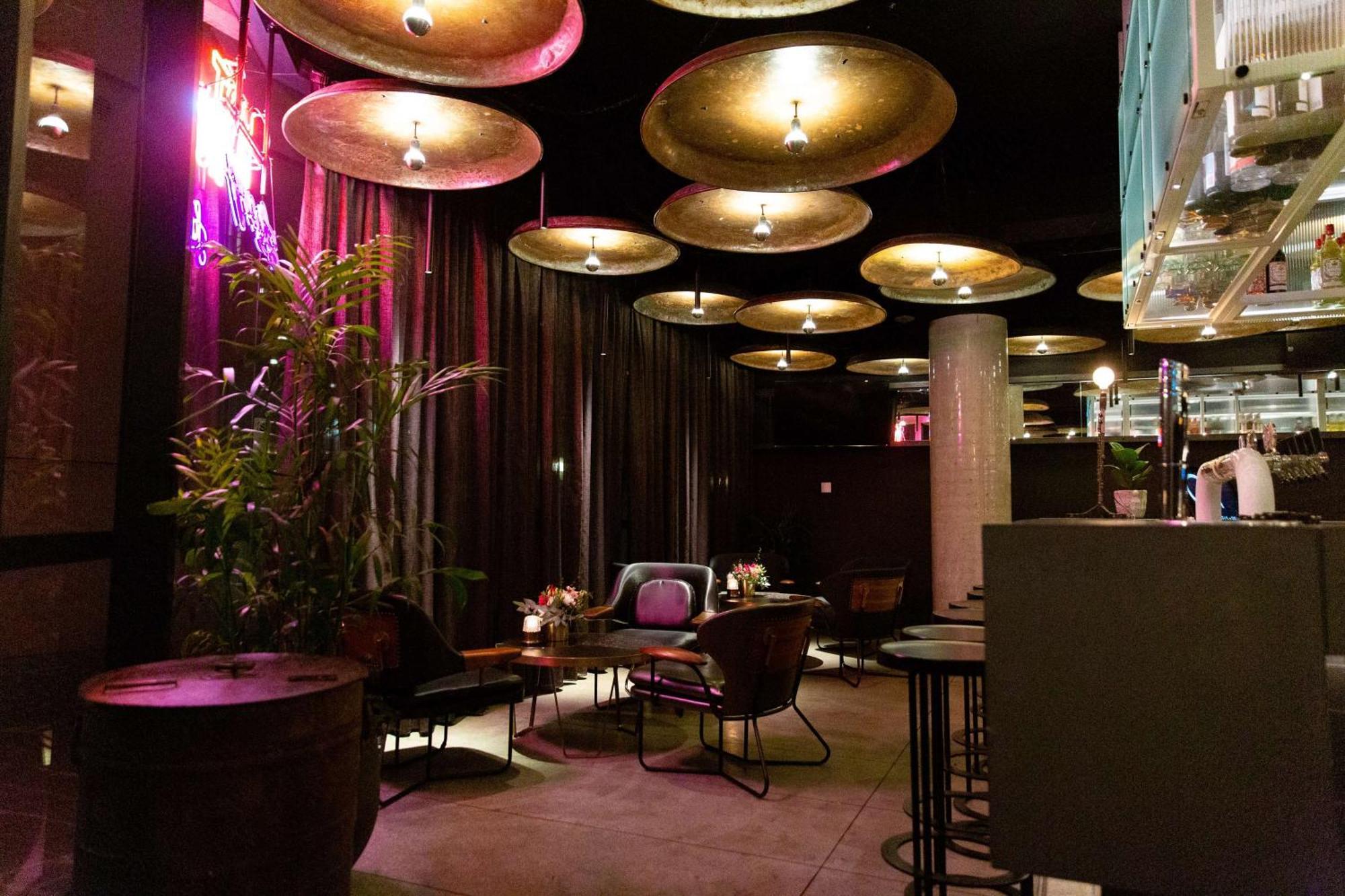 Qt Melbourne Hotel Eksteriør billede The Standard East Village